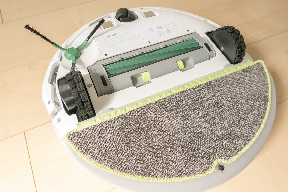 「Roomba (ルンバ) 205 DustCompactor Combo ロボット」の特徴2. 吸引と水拭きが同時にできる2in1タイプ